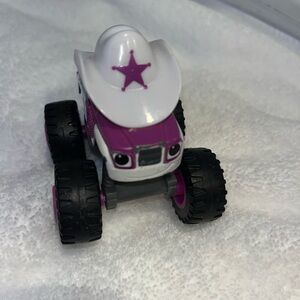 3" 2014 Mattel Nickelodeon Diecast Blaze And The Monster Machines Starla Truck